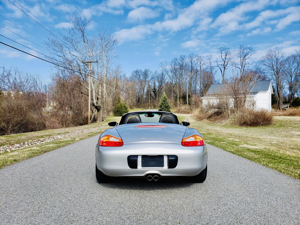 2001 Porsche 986 Boxster S - Image 25 of 31