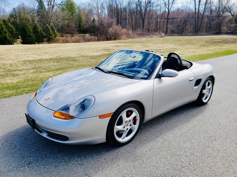 2001 Porsche 986 Boxster S - Image 12 of 31