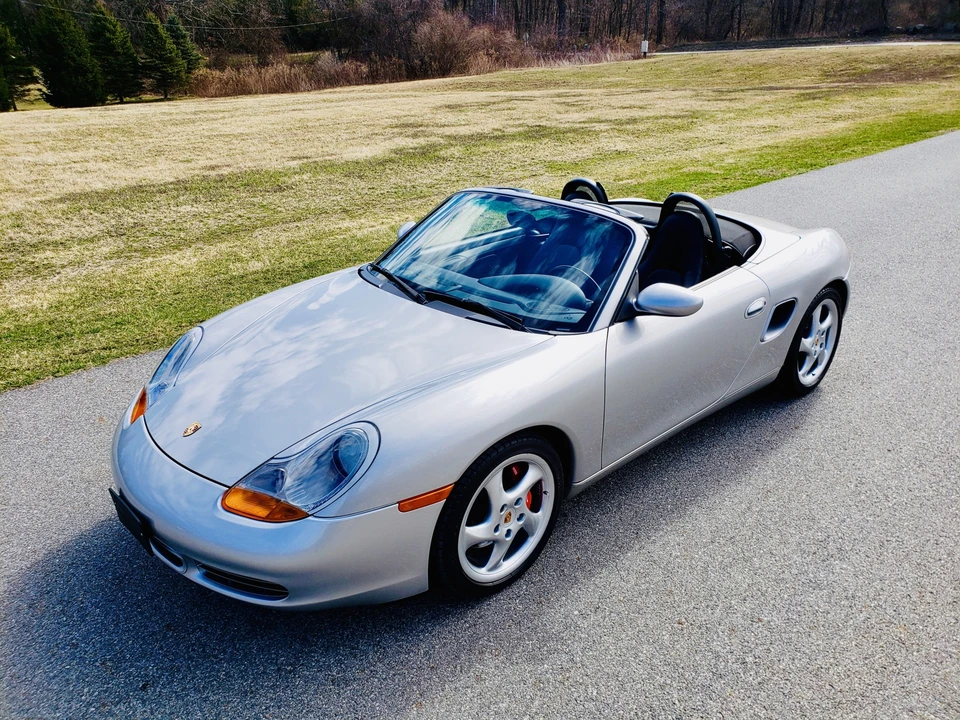 2001 Porsche 986 Boxster S - Image 13 of 31