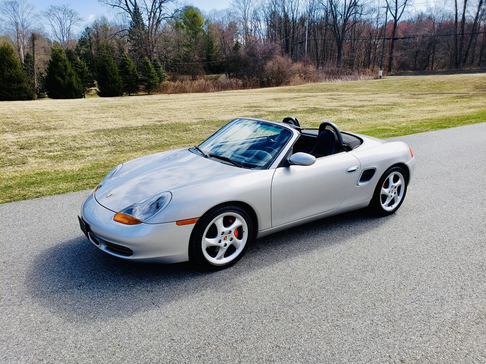 2001 Porsche 986 Boxster S - Image 16 of 31
