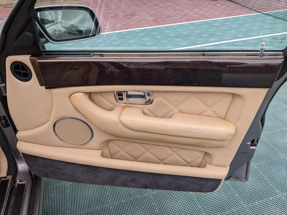 2002 Bentley Arnage T - Image 26 of 31