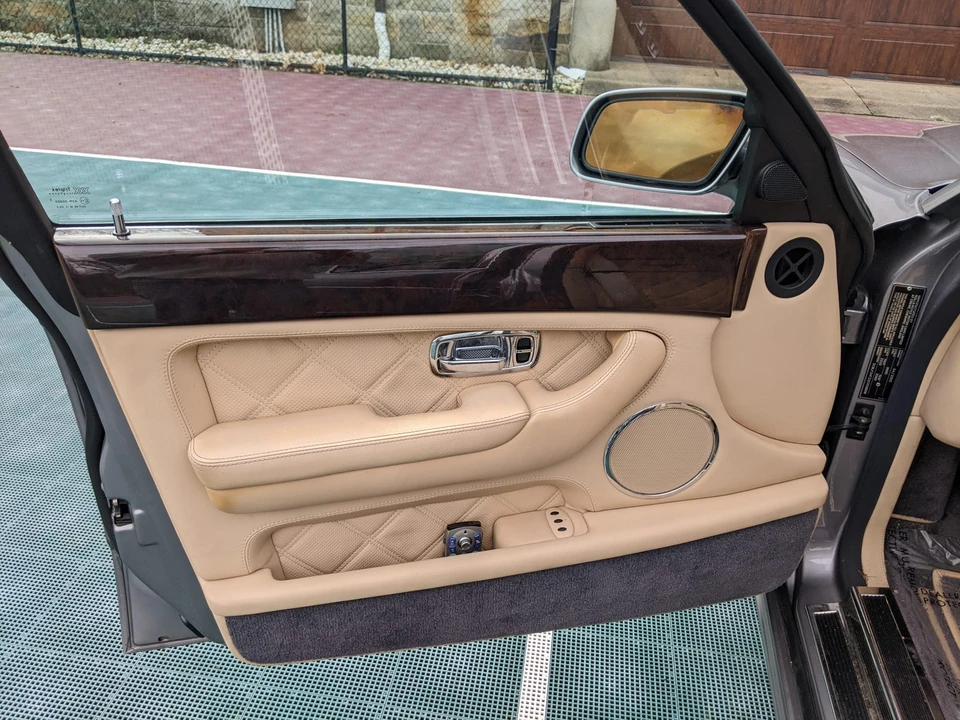 2002 Bentley Arnage T - Image 24 of 31