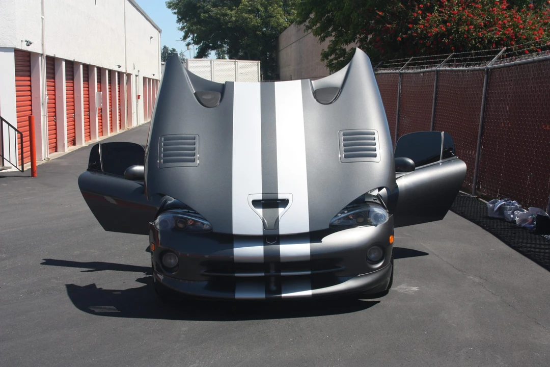 2002 Dodge Viper GTS 2nd Gen - Image 20 of 31