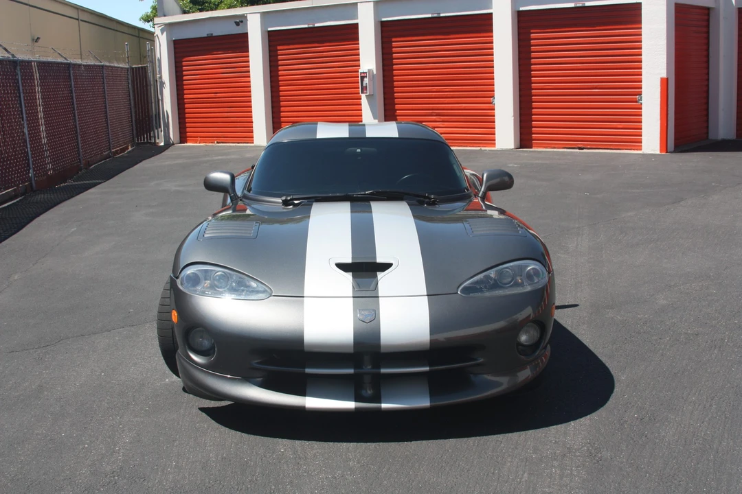 2002 Dodge Viper GTS 2nd Gen - Image 9 of 31