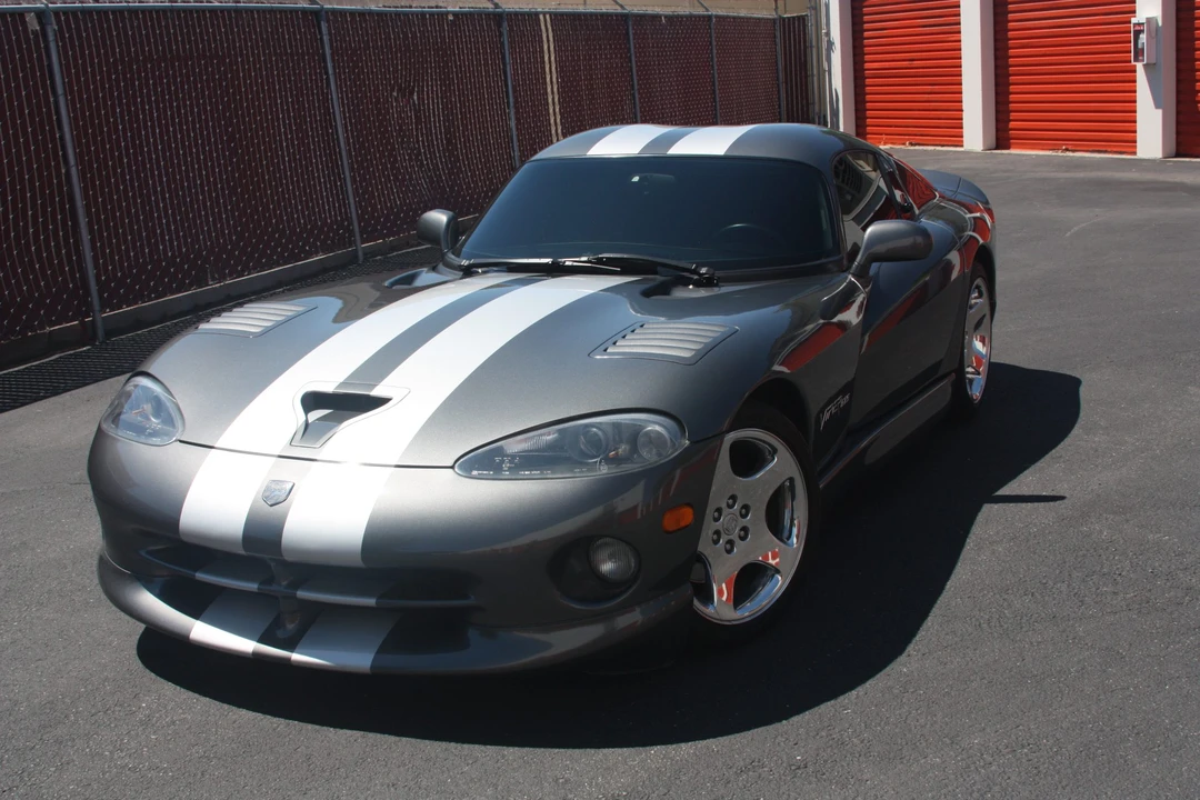 2002 Dodge Viper GTS 2nd Gen - Image 5 of 31