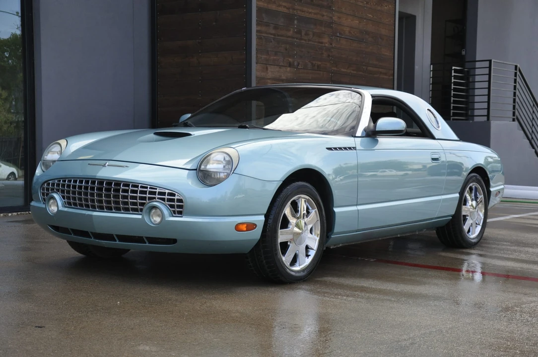 2002 Ford Thunderbird 11th Gen - Image 18 of 31