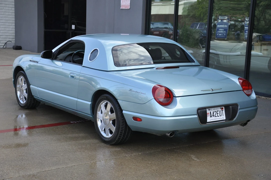 2002 Ford Thunderbird 11th Gen - Image 22 of 31