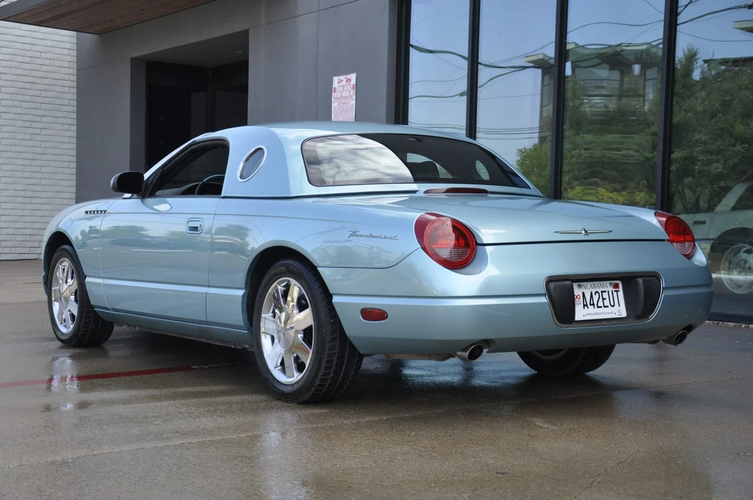 2002 Ford Thunderbird 11th Gen - Image 21 of 31