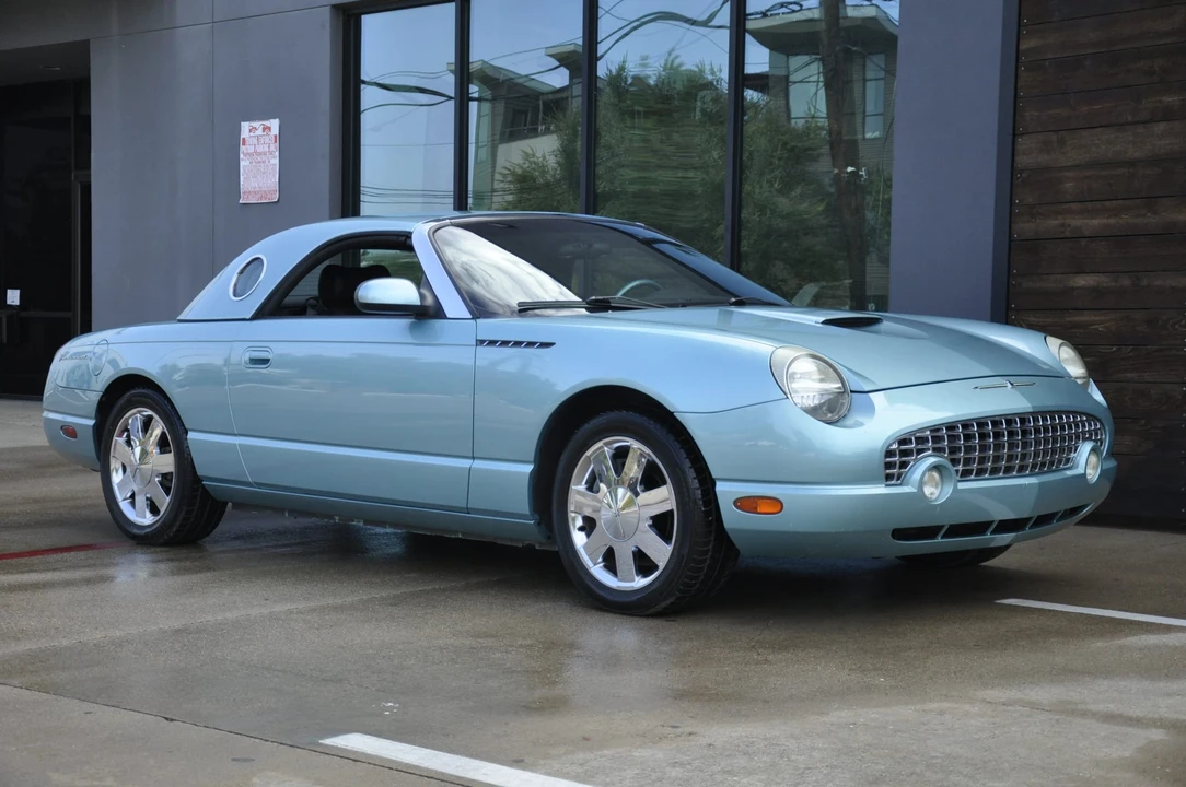 2002 Ford Thunderbird 11th Gen - Image 28 of 31