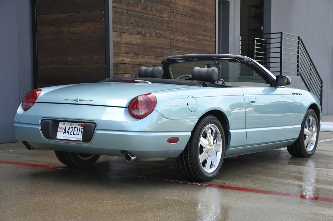 2002 Ford Thunderbird 11th Gen - Image 8 of 31