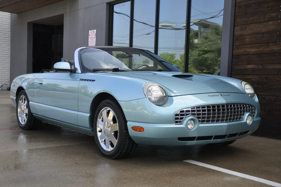 2002 Ford Thunderbird 11th Gen - Image 12 of 31