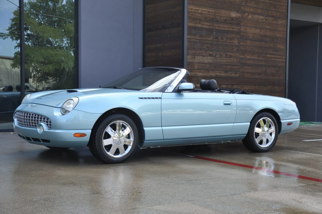 2002 Ford Thunderbird 11th Gen - Image 5 of 31