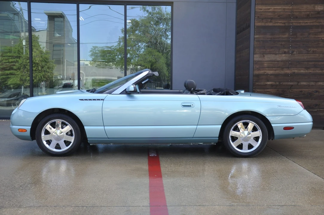 2002 Ford Thunderbird 11th Gen - Image 6 of 31