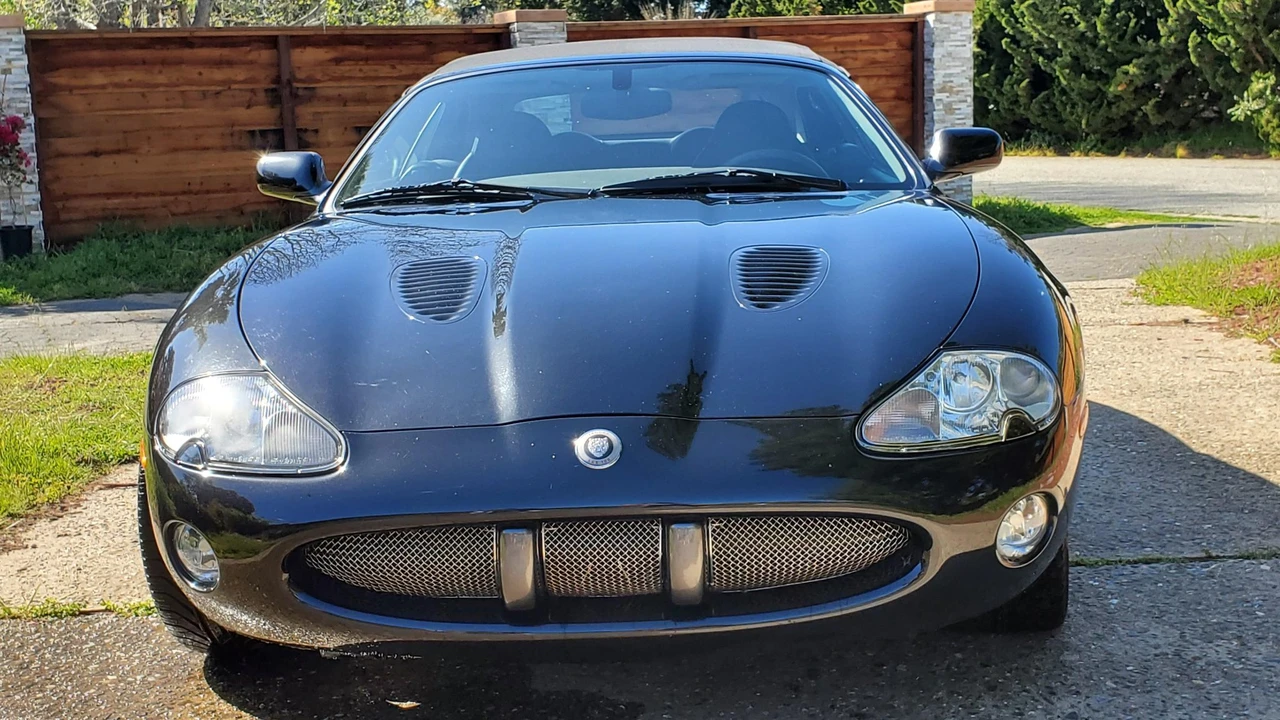 2002 Jaguar X100 XKR - Image 21 of 31