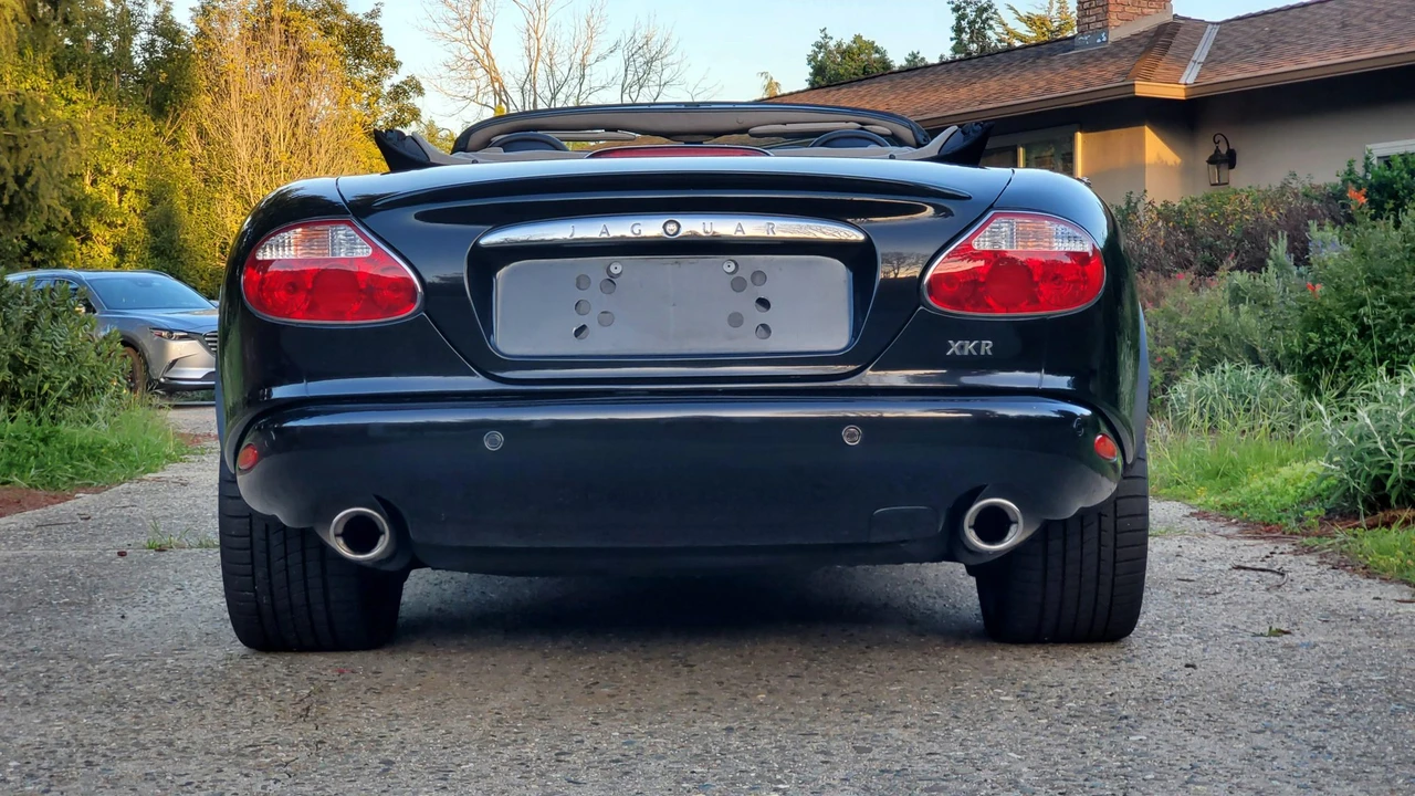2002 Jaguar X100 XKR - Image 16 of 31