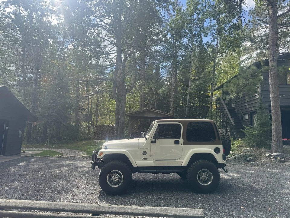 2002 Jeep TJ Wrangler - Image 9 of 31