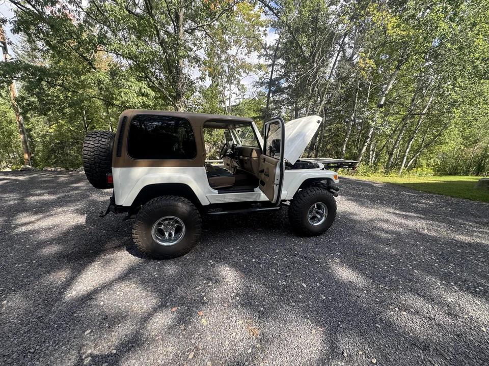2002 Jeep TJ Wrangler - Image 11 of 31