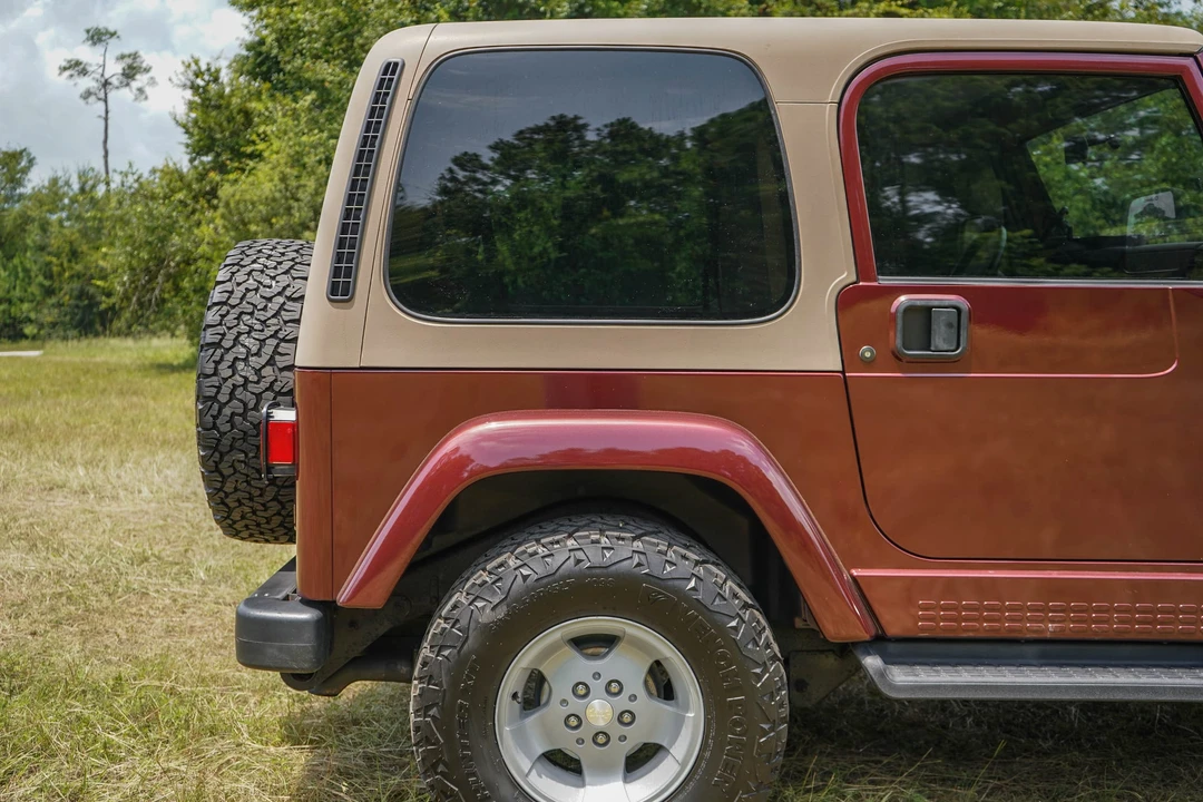 2002 Jeep TJ Wrangler - Image 23 of 31