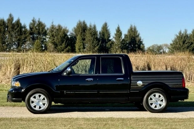 2002 Lincoln Blackwood - Image 4 of 7