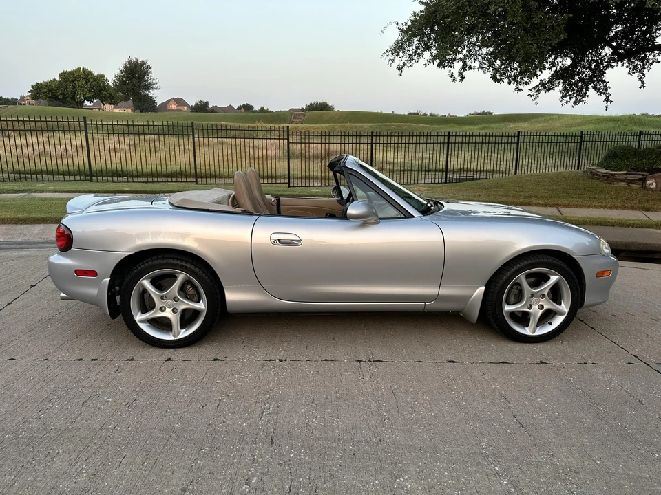 2002 Mazda NB MX-5 Miata - Image 20 of 31