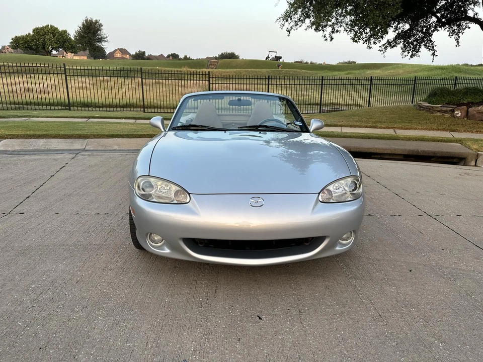 2002 Mazda NB MX-5 Miata - Image 28 of 31