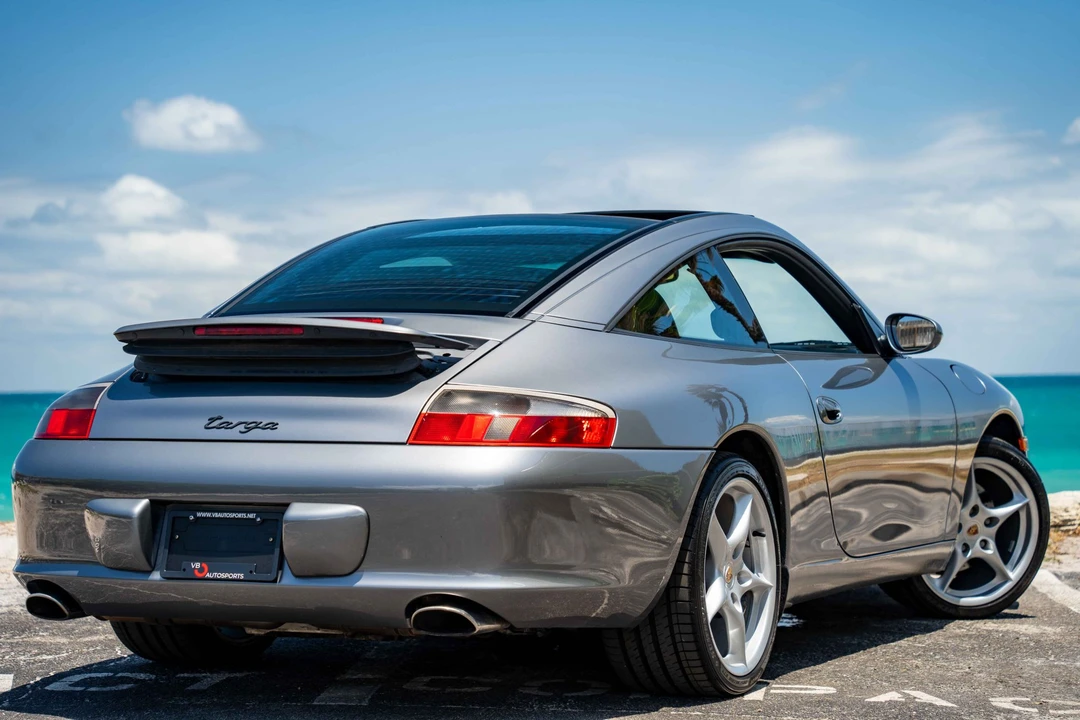 2002 Porsche 996 Carrera - Image 18 of 31