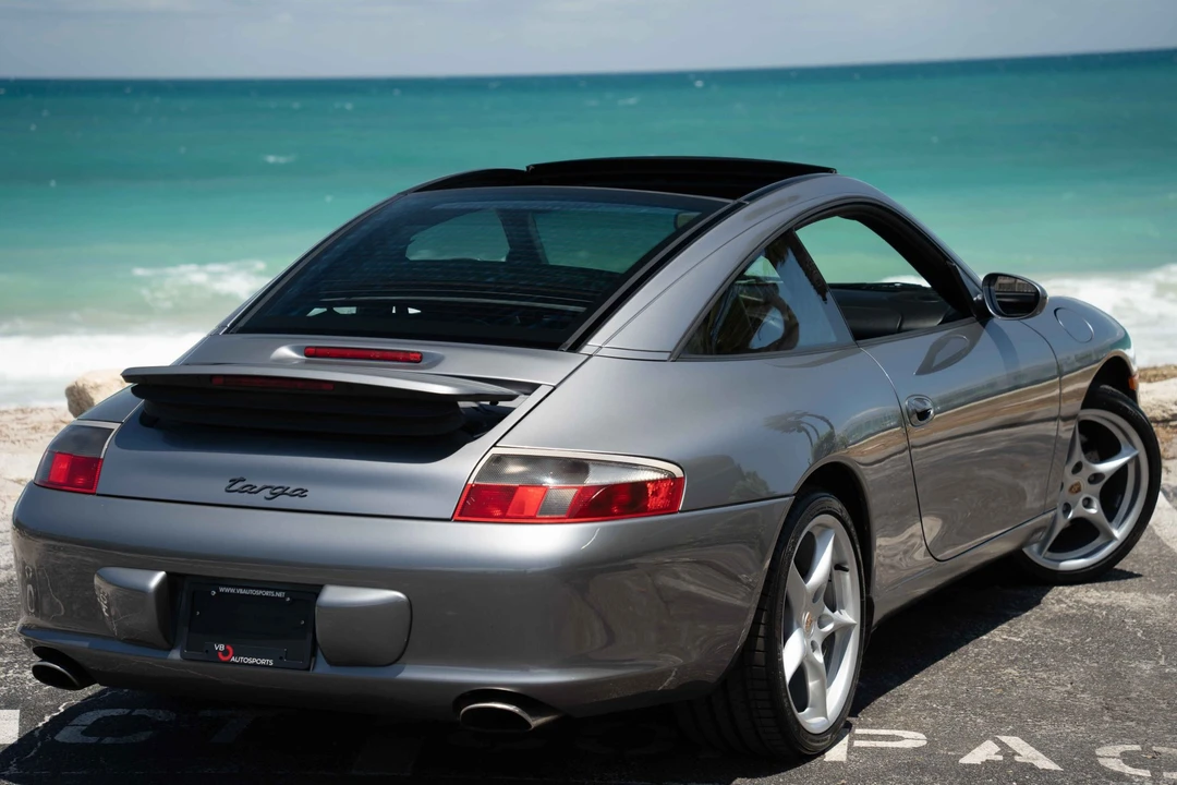 2002 Porsche 996 Carrera - Image 17 of 31