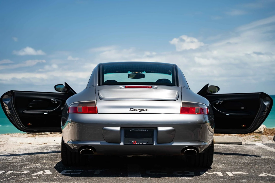 2002 Porsche 996 Carrera - Image 15 of 31