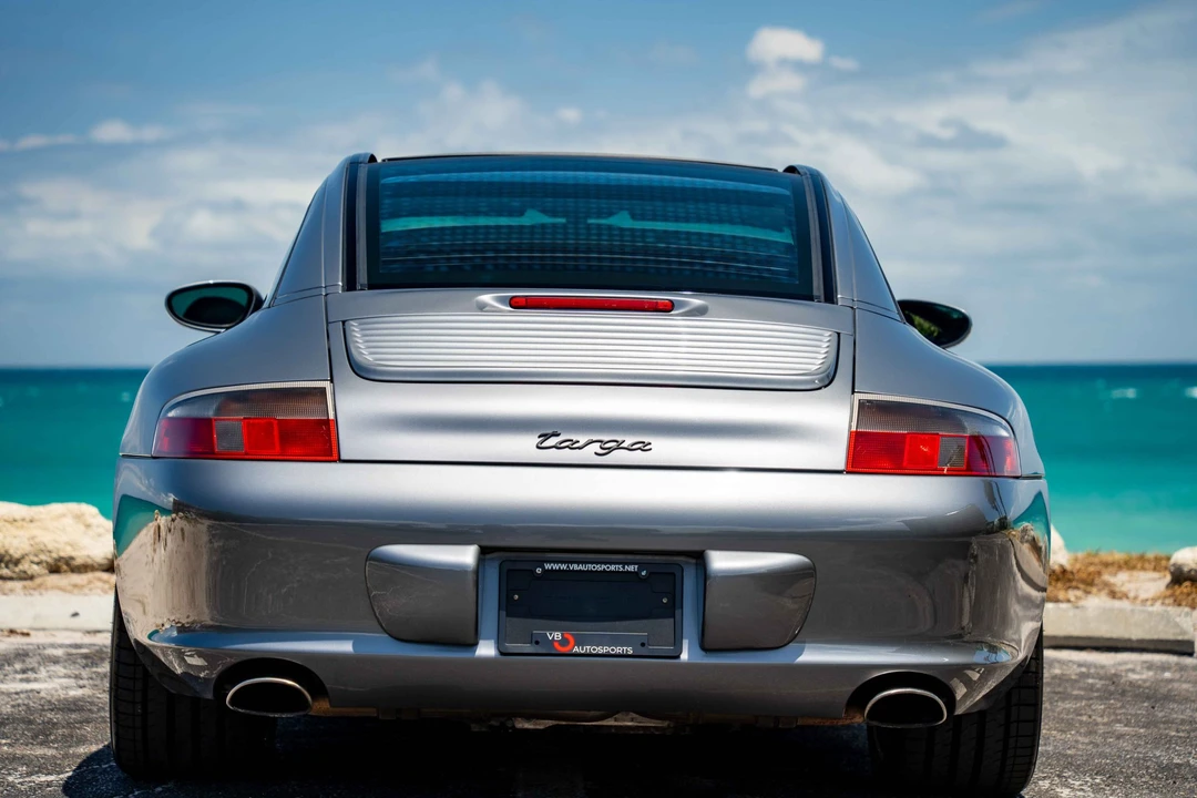 2002 Porsche 996 Carrera - Image 13 of 31