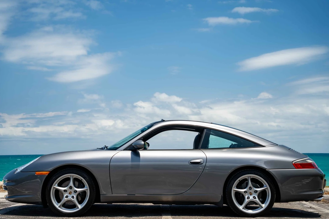 2002 Porsche 996 Carrera - Image 8 of 31
