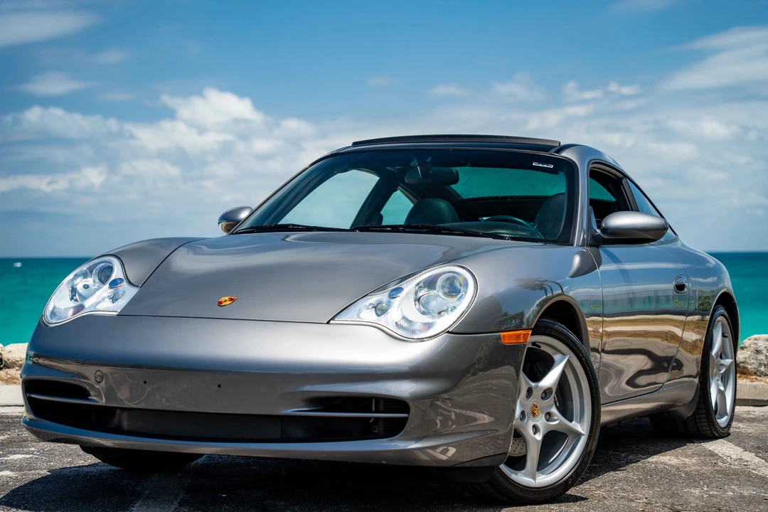 2002 Porsche 996 Carrera - Image 6 of 31