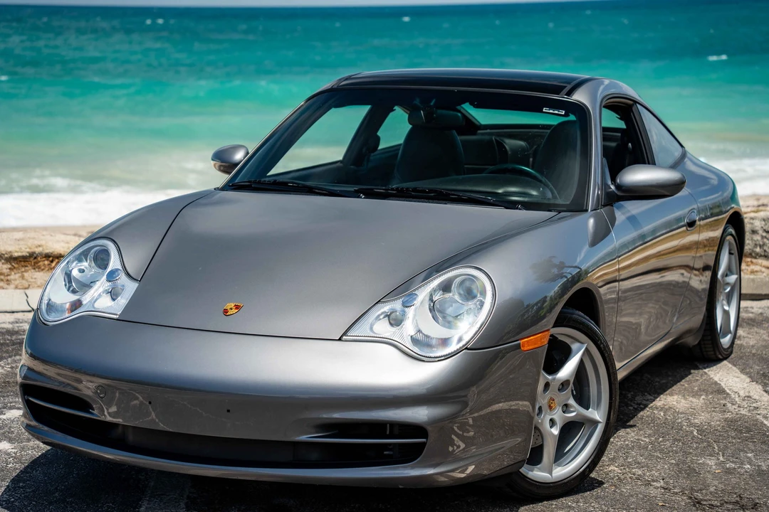 2002 Porsche 996 Carrera - Image 2 of 31