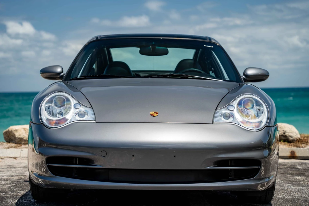 2002 Porsche 996 Carrera - Image 25 of 31