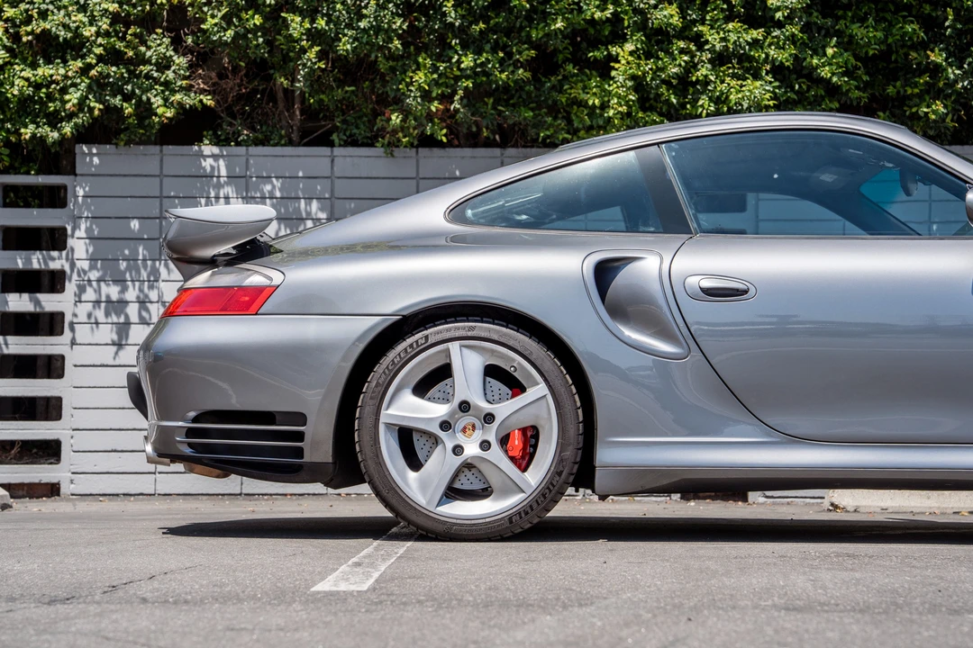2002 Porsche 996 Turbo - Image 30 of 31