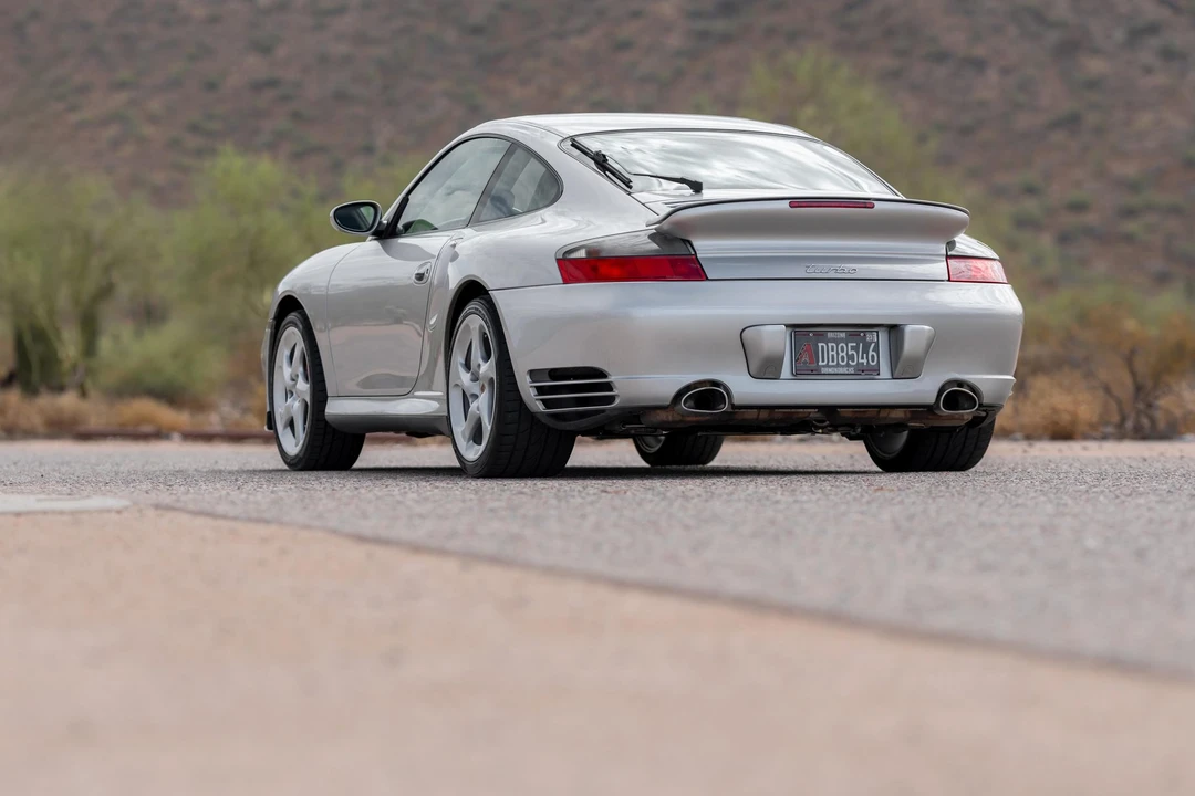 2002 Porsche 996 Turbo - Image 13 of 31