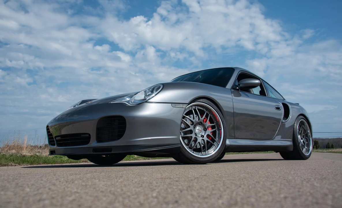 2002 Porsche 996 Turbo - Image 6 of 31