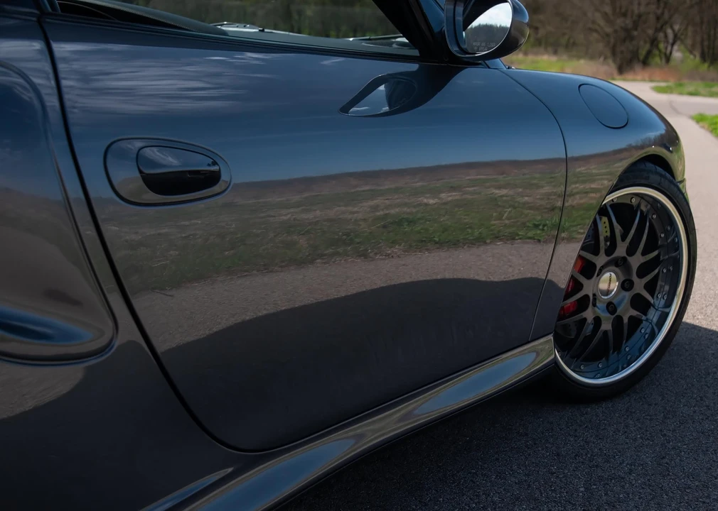 2002 Porsche 996 Turbo - Image 30 of 31