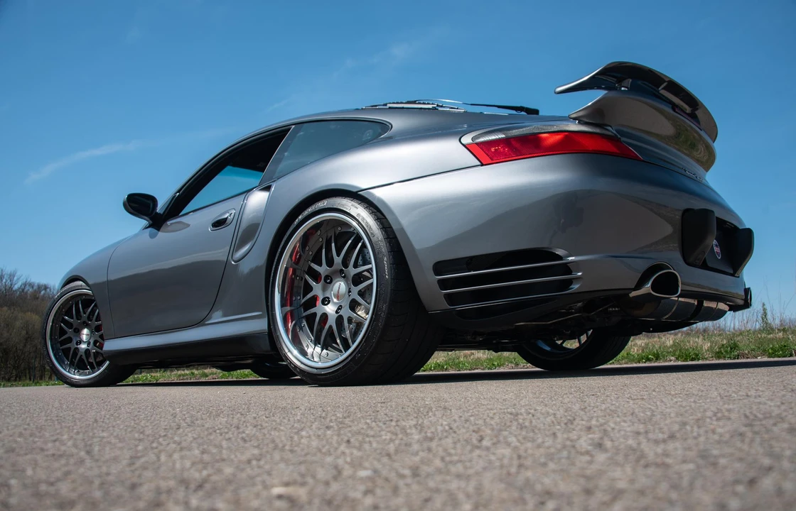 2002 Porsche 996 Turbo - Image 13 of 31