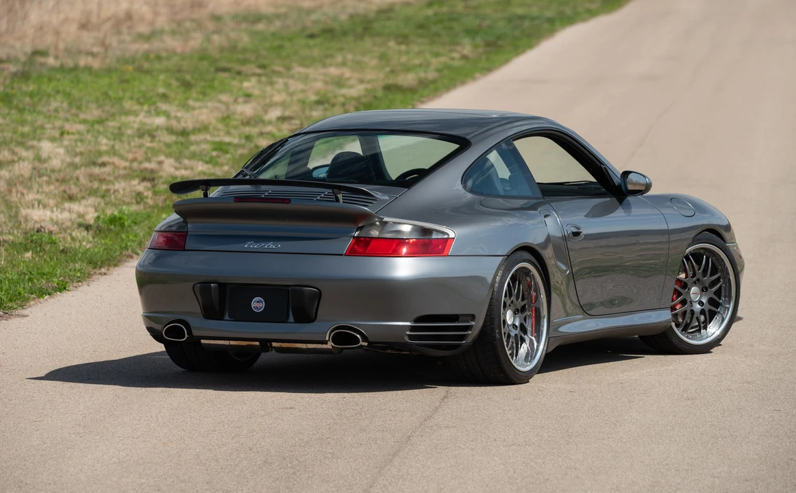 2002 Porsche 996 Turbo - Image 17 of 31
