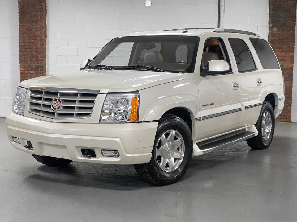 2003 Cadillac Escalade & EXT 2nd Gen - Image 3 of 31