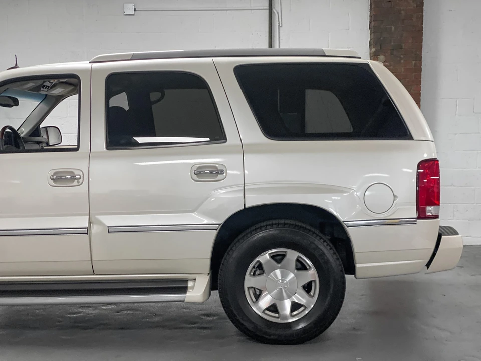 2003 Cadillac Escalade & EXT 2nd Gen - Image 29 of 31