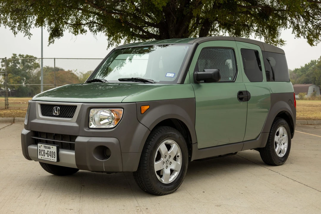 2003 Honda Element - Image 2 of 31