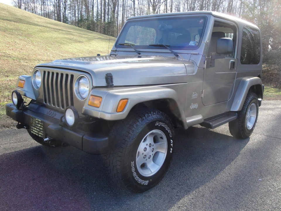 2003 Jeep TJ Wrangler - Image 17 of 31