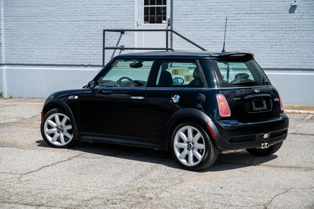 2003 Mini Mini Cooper S 1st Gen - Image 13 of 31