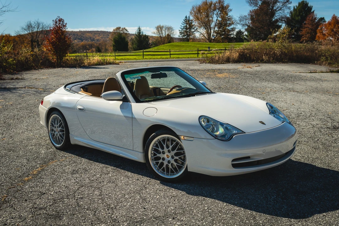 2003 Porsche 996 Carrera - Image 25 of 31