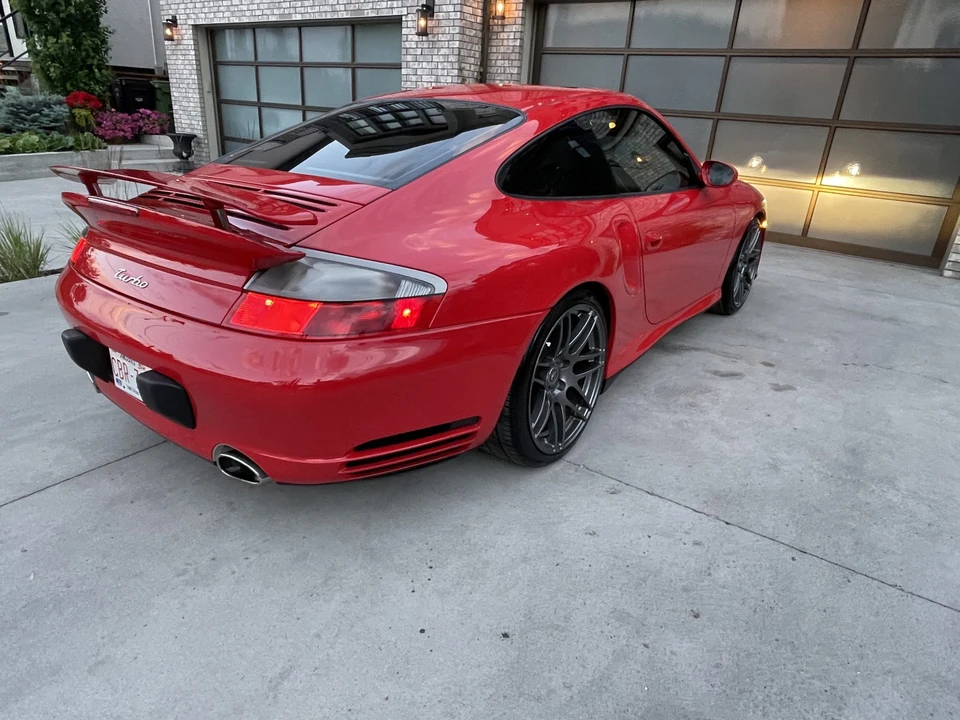 2003 Porsche 996 Turbo - Image 15 of 31
