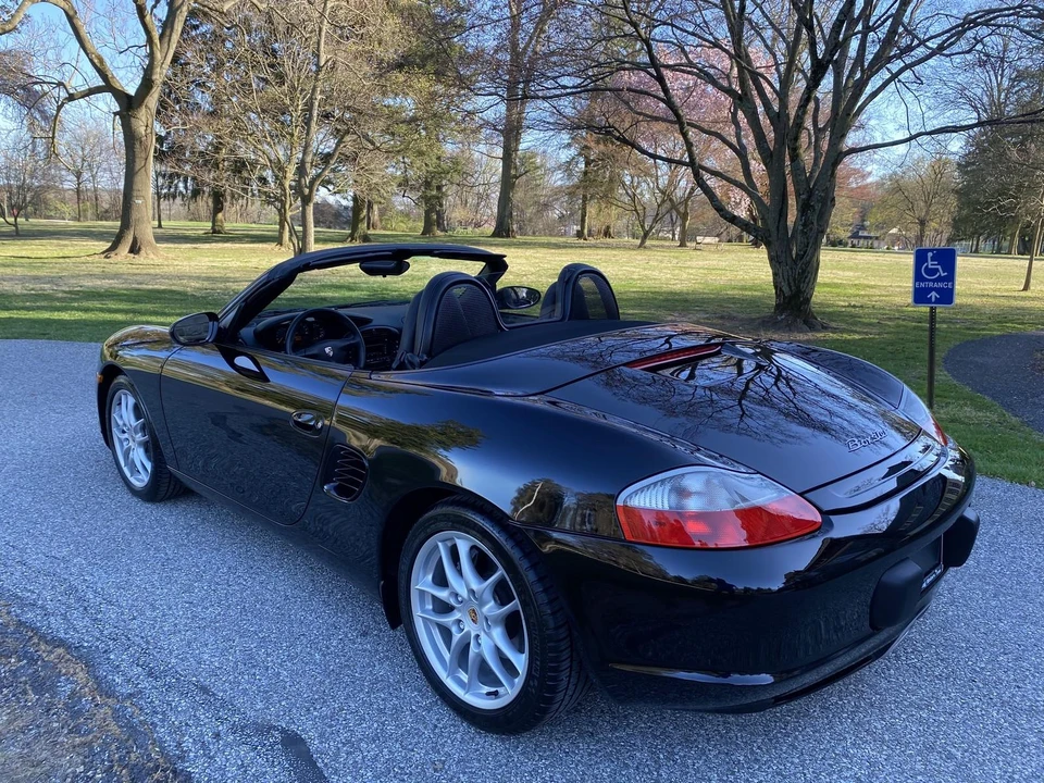 2003 Porsche 986 Boxster - Image 9 of 31