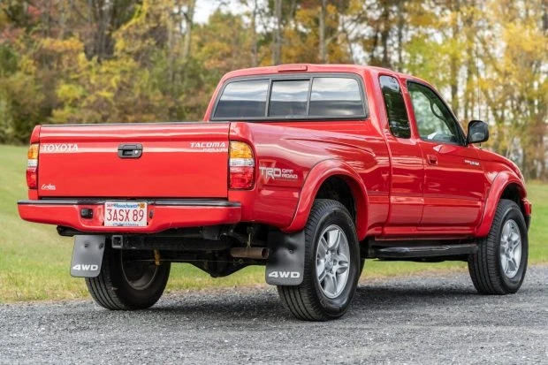 2003 Toyota Tacoma 1st Gen - Image 2 of 7