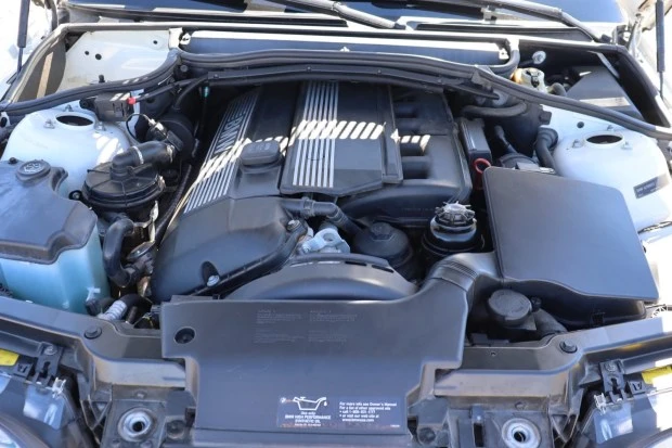 2004 BMW E46 330i & 330Ci - Image 6 of 7