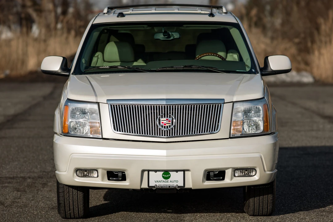 2004 Cadillac Escalade & EXT 2nd Gen - Image 21 of 31